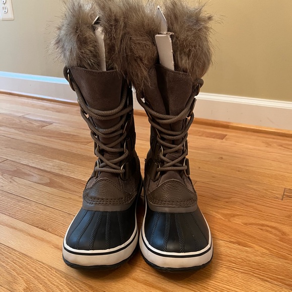 NWOT Sorel Joan of Arctic Women’s Waterproof Boot - Picture 3 of 9